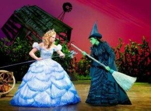 Gina Beck (Glynda) and Rachel Tucker (Elphaba) in Wicked production shot